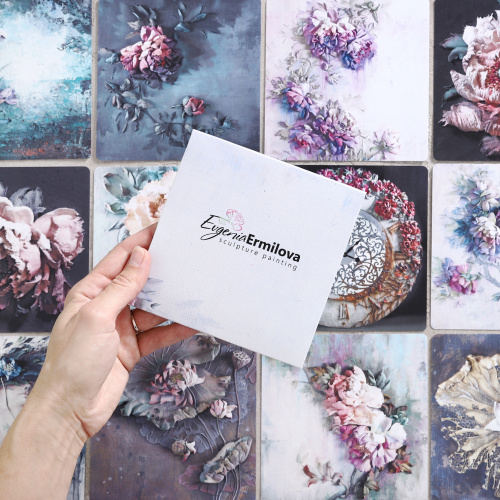 Postcards with print of Evgenia Ermilova's paintings